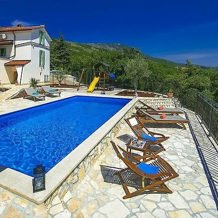 Charming Villa With Swimming Pool In Plomin Villa Plomin